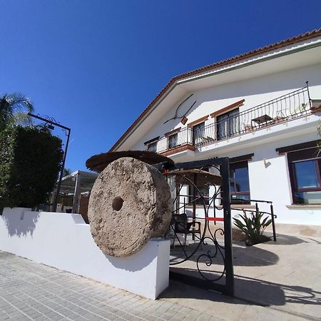Hostal Espai Mediterrani La Pobla de Vallbona Exterior foto
